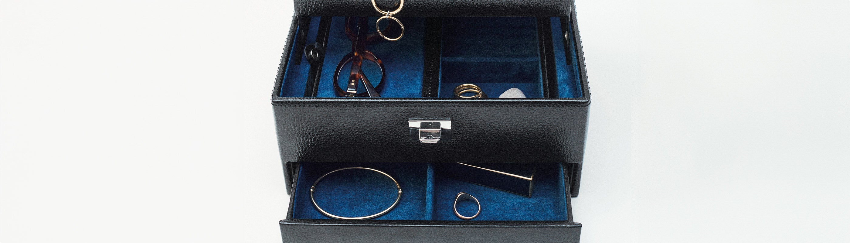 Accessoires en cuir femme