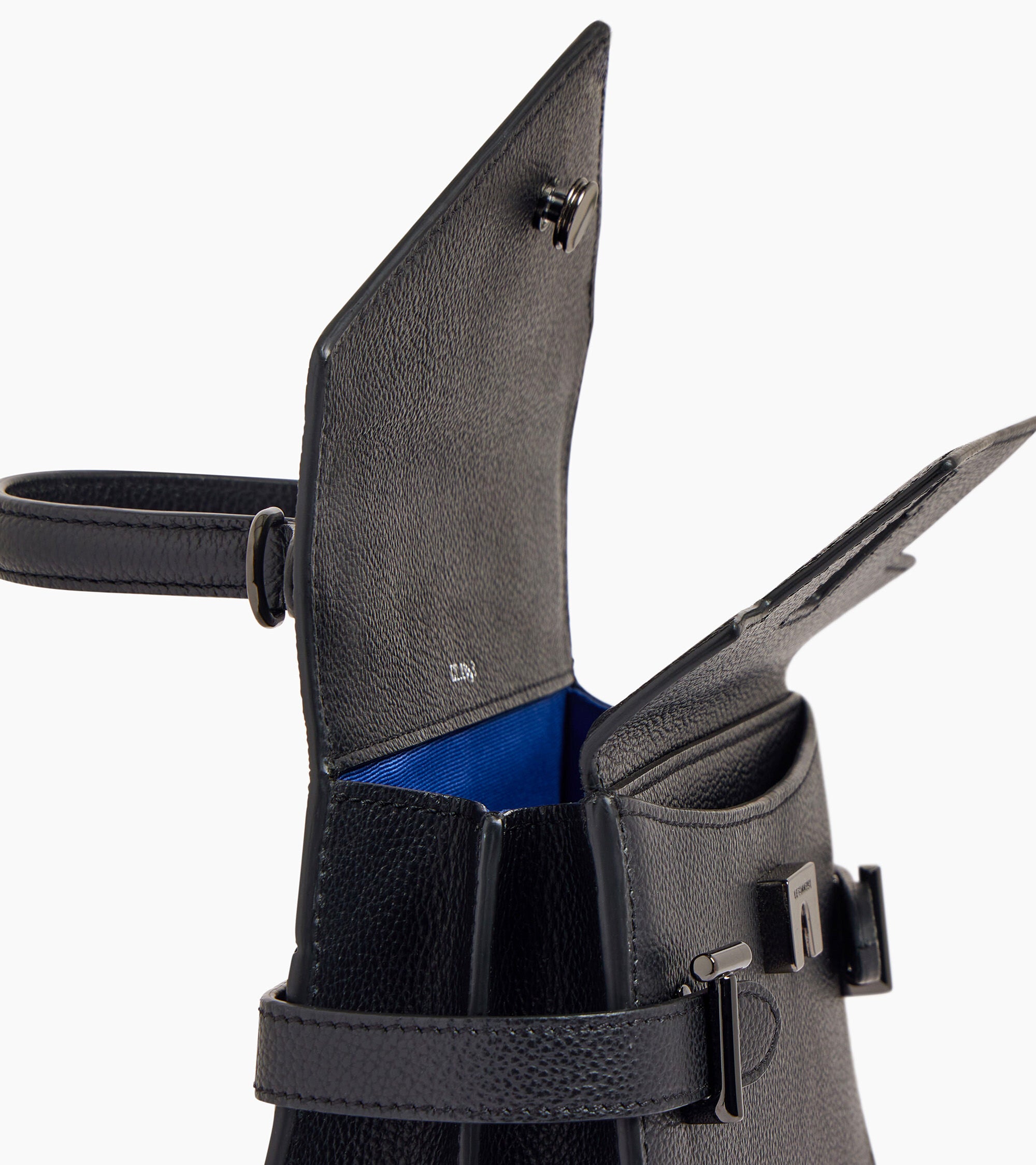 Bolso de mano pequeño Emilie de piel texturizada con doble solapa