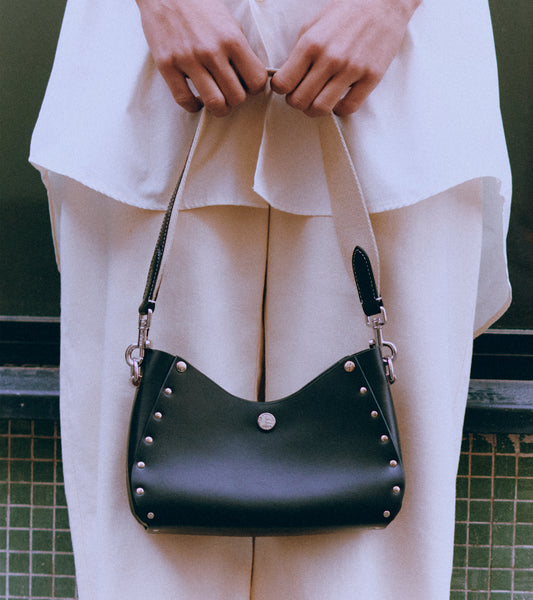 Petit sac baguette Sans Couture en cuir lisse Le Tanneur