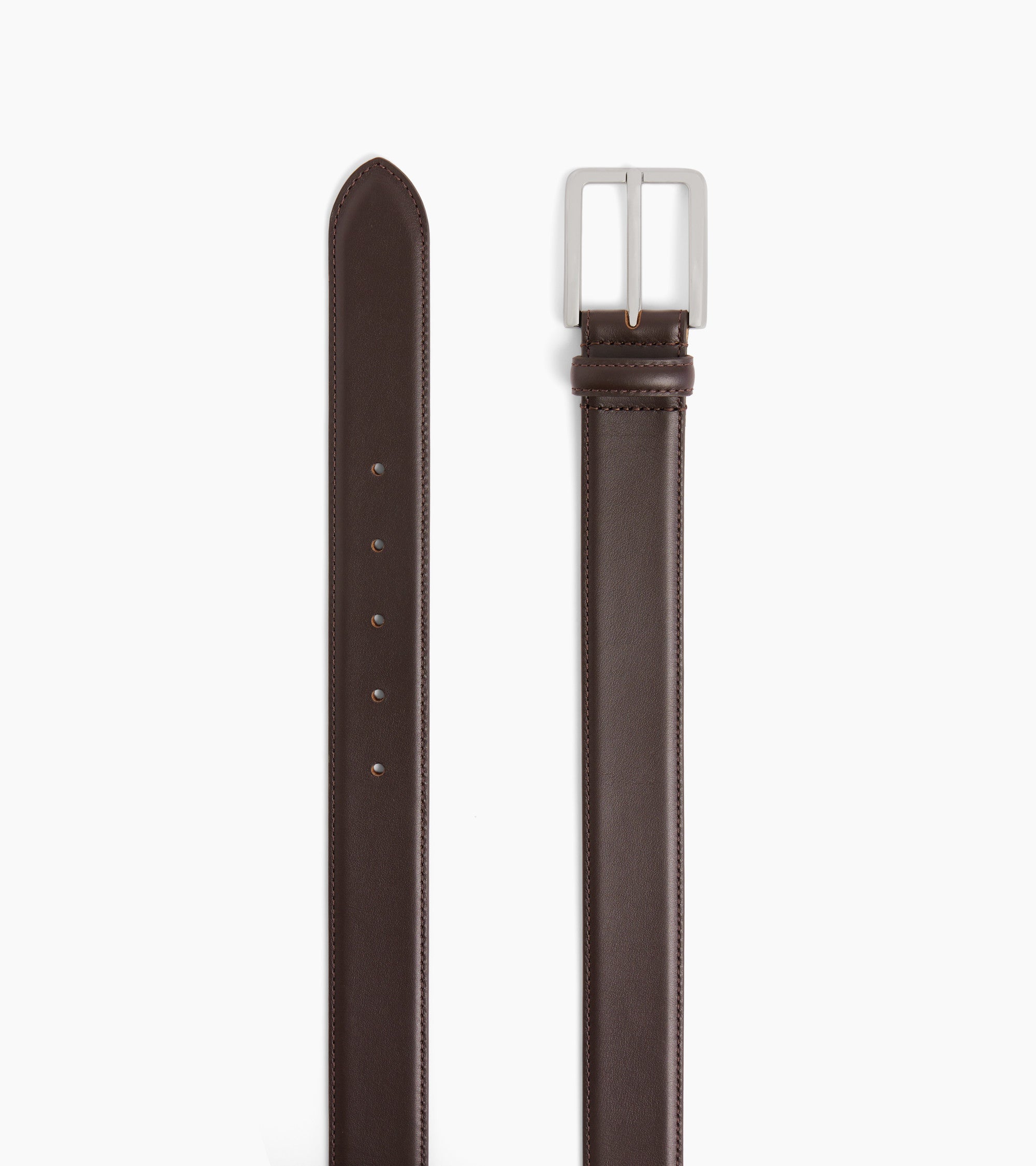 Cinturón de hombre con hebilla rectangular de cuero liso