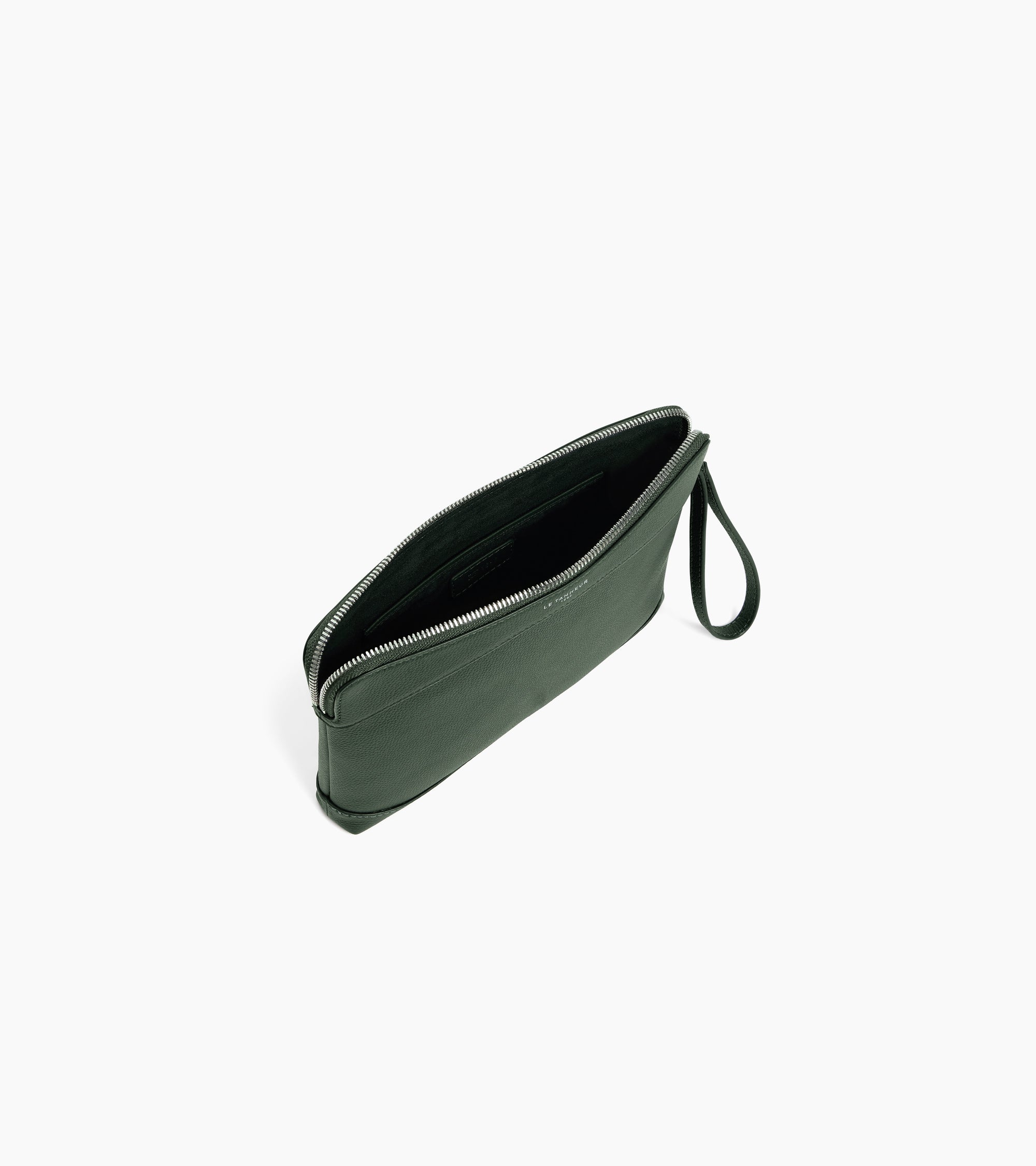 Zipped pouch in grained leather