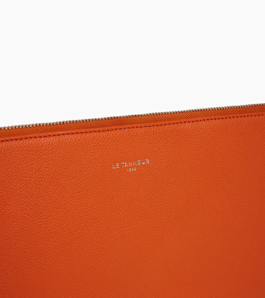 14" laptop sleeve in grained leather