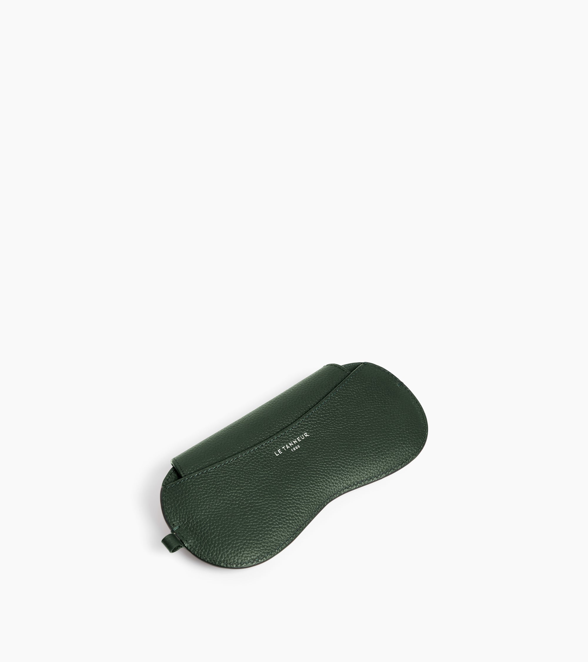 Glasses case with charms in grained leather