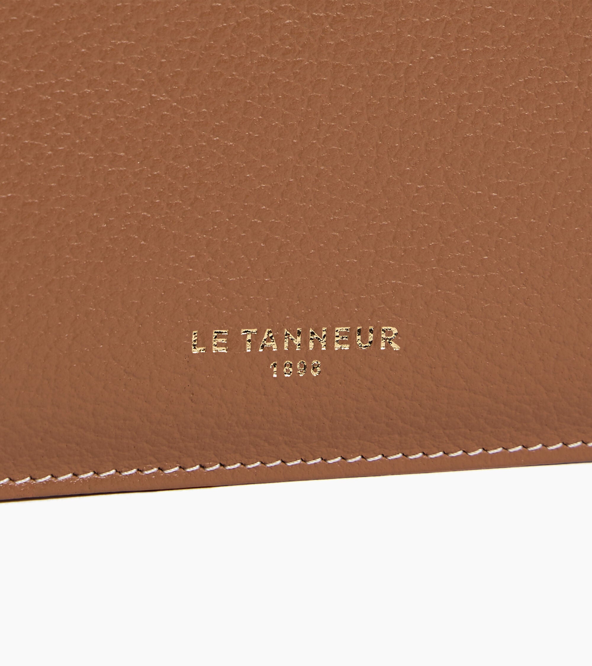 Albertine zipped card holder in grained leather