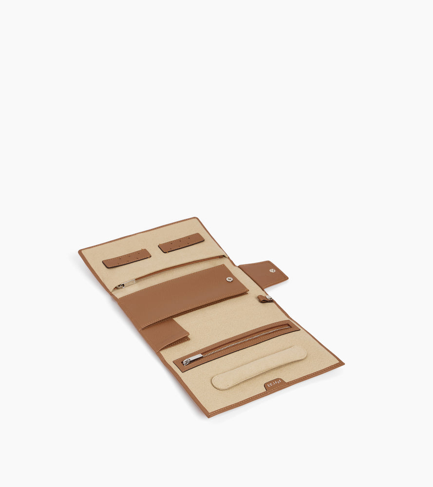 Travel jewellery box in leather
