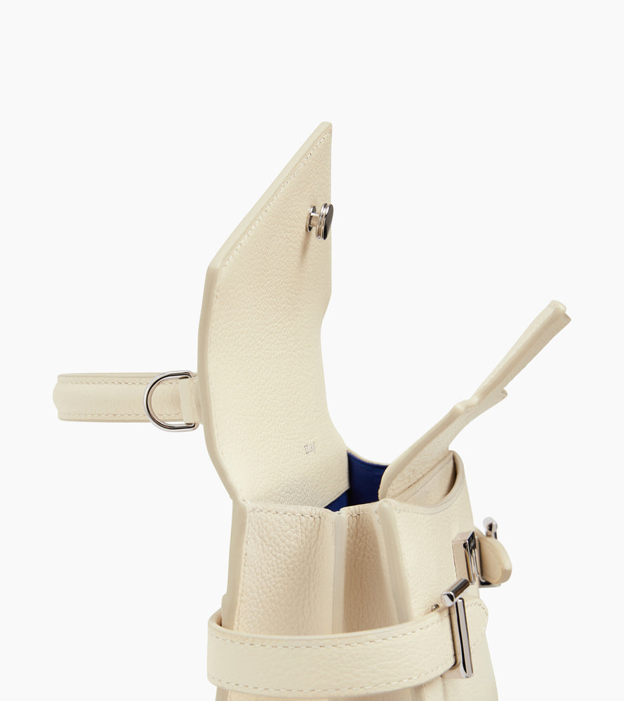 Bolso de mano pequeño Emilie de piel texturizada con doble solapa