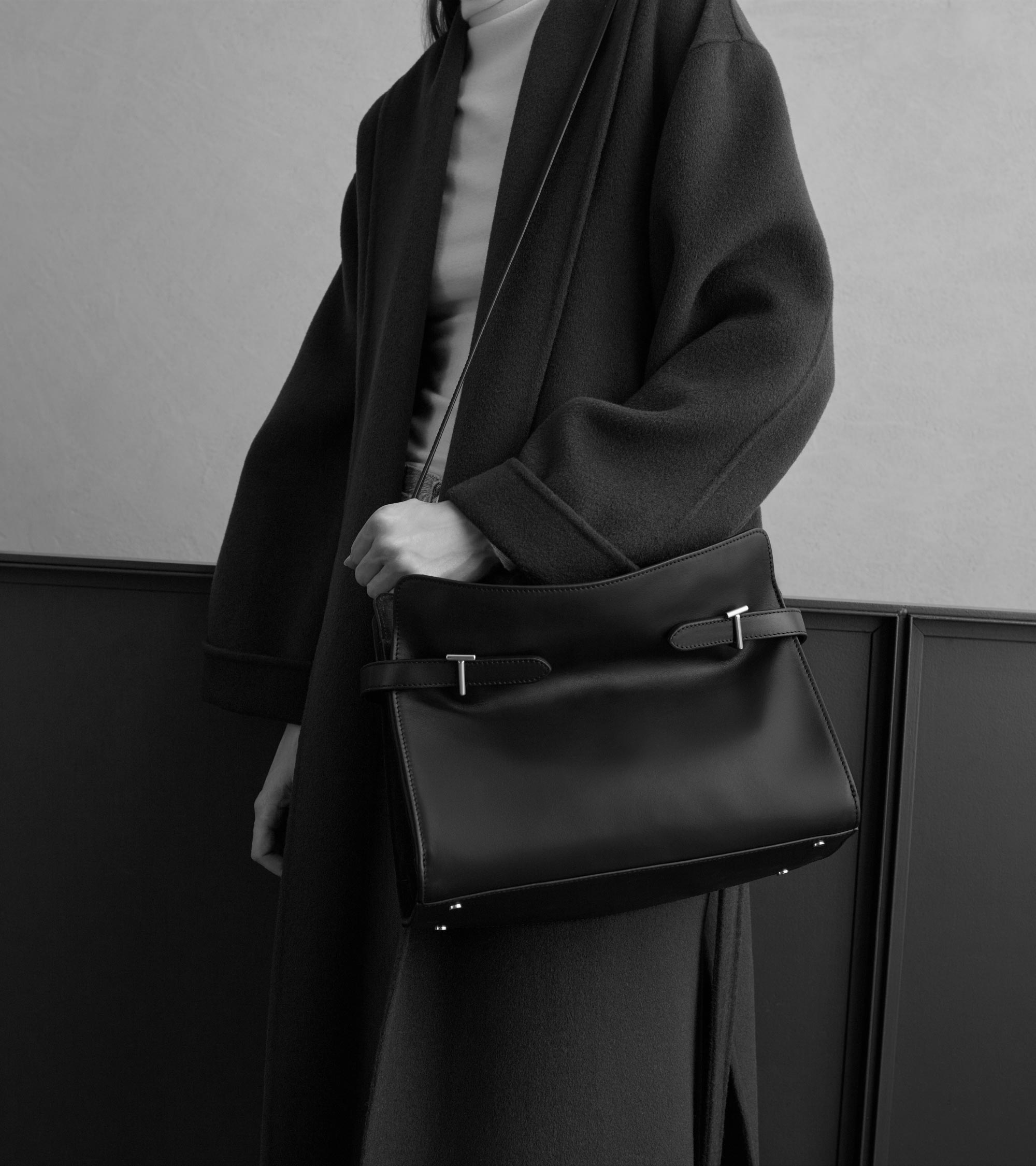 Emie large handbag in smooth leather and nubuck