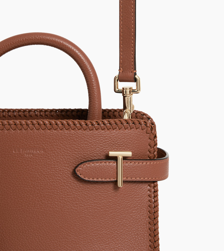 Bolso de mano pequeño Emilie de cuero granulado con pespuntes