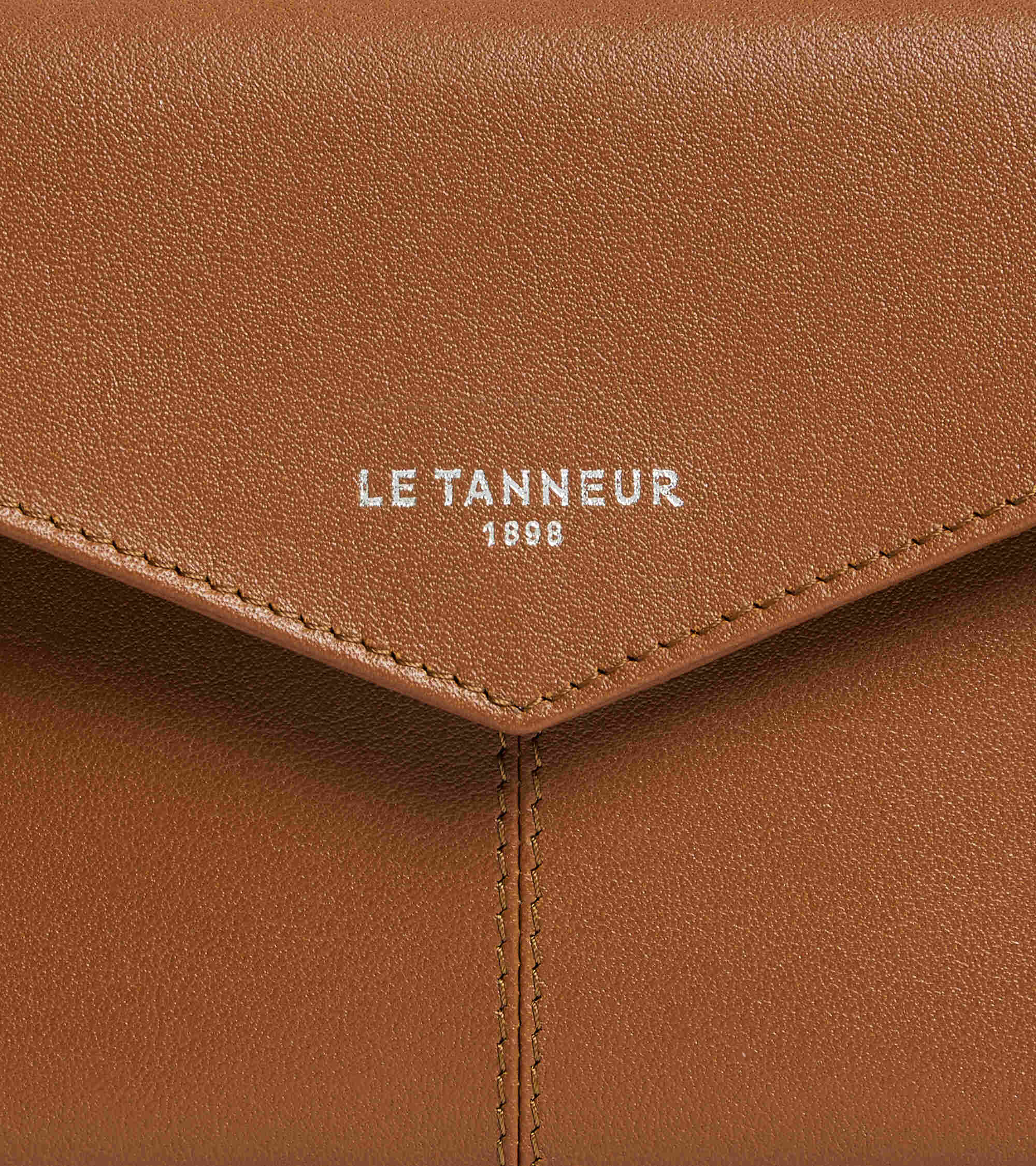 Paulette medium clutch envelope in smooth leather