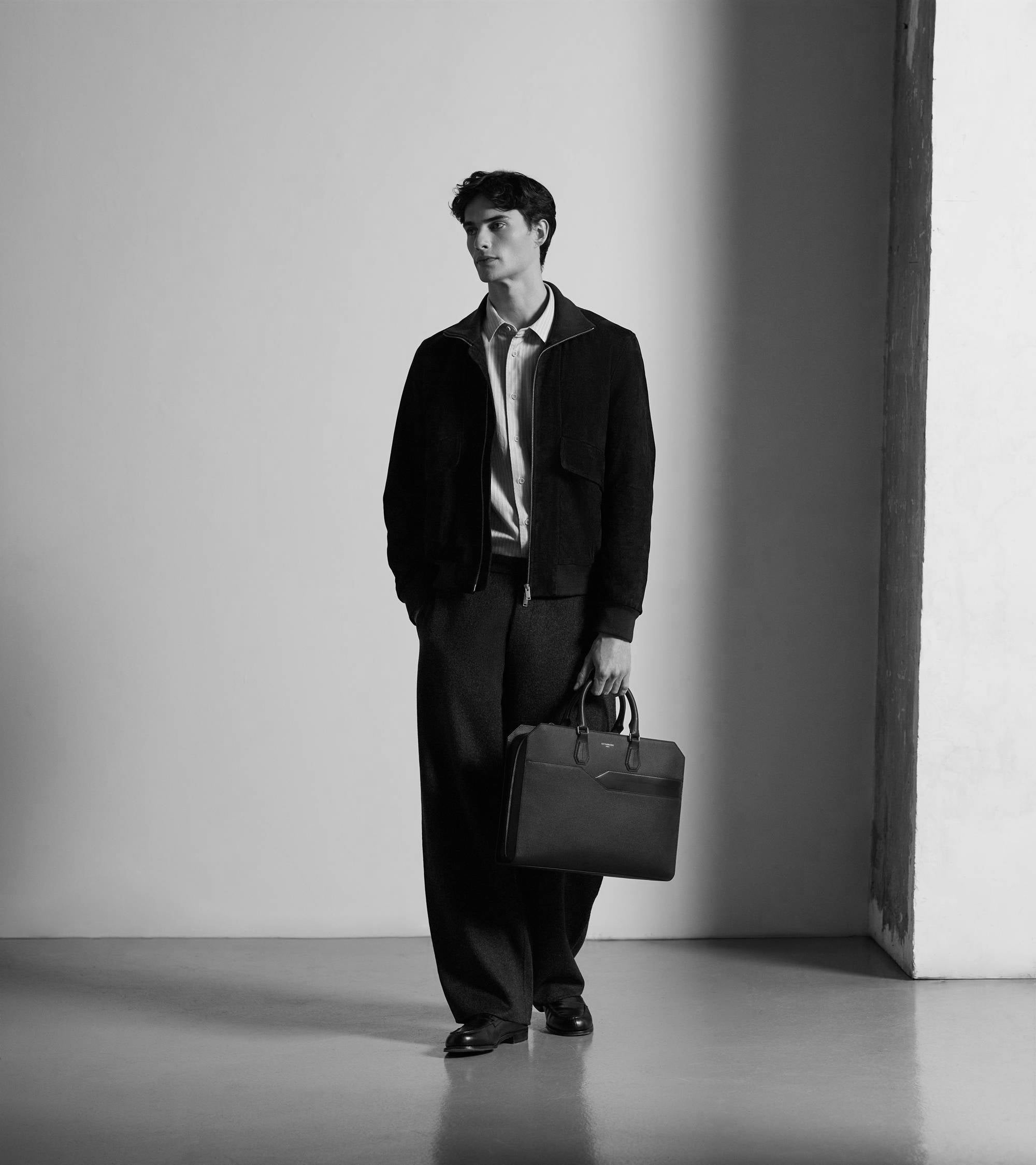 Porte documents 15 Gaston en cuir grain croisé