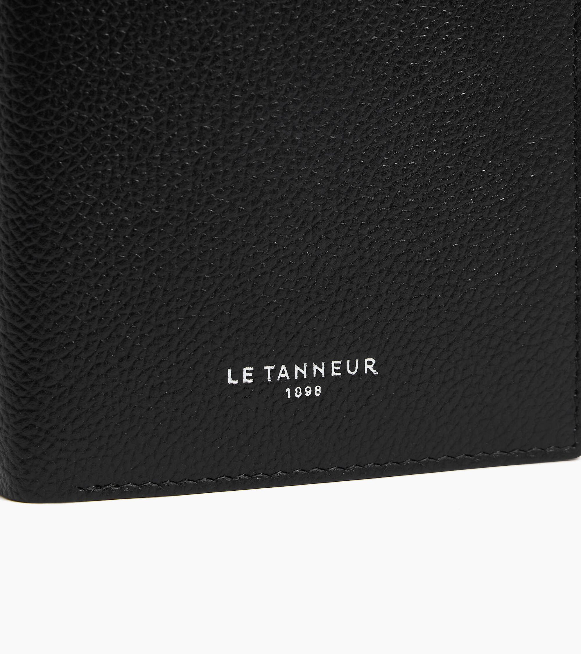 Lucien medium vertical zipped wallet in grained leather