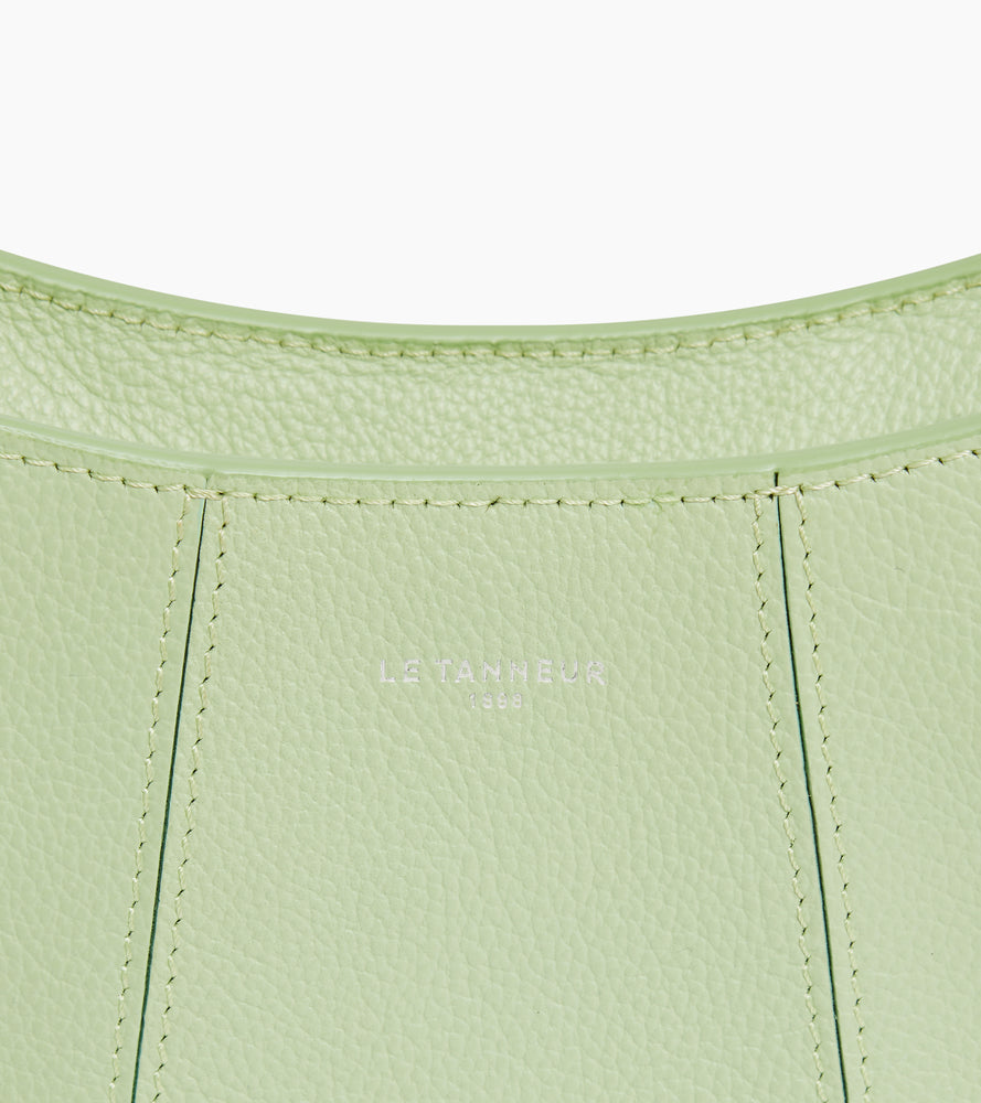 Bolso media luna pequeño Juliette de cuero granulado