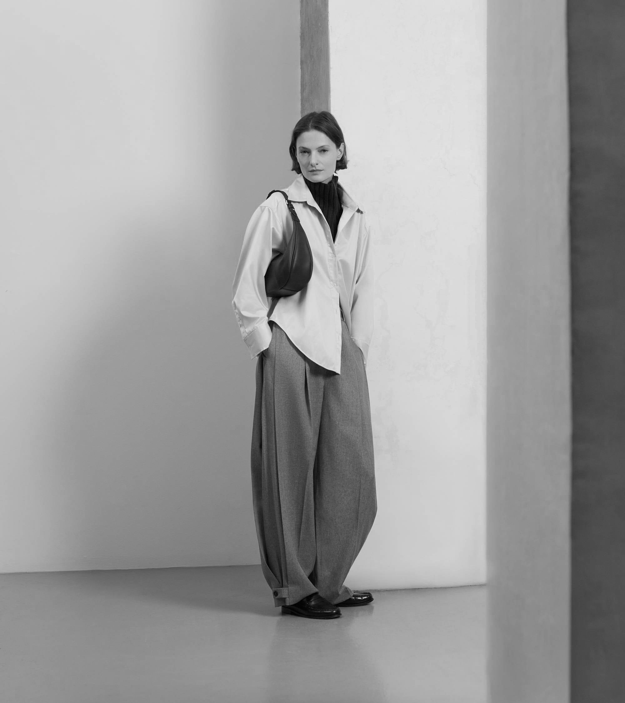 Small Hobo Bag in grained leather