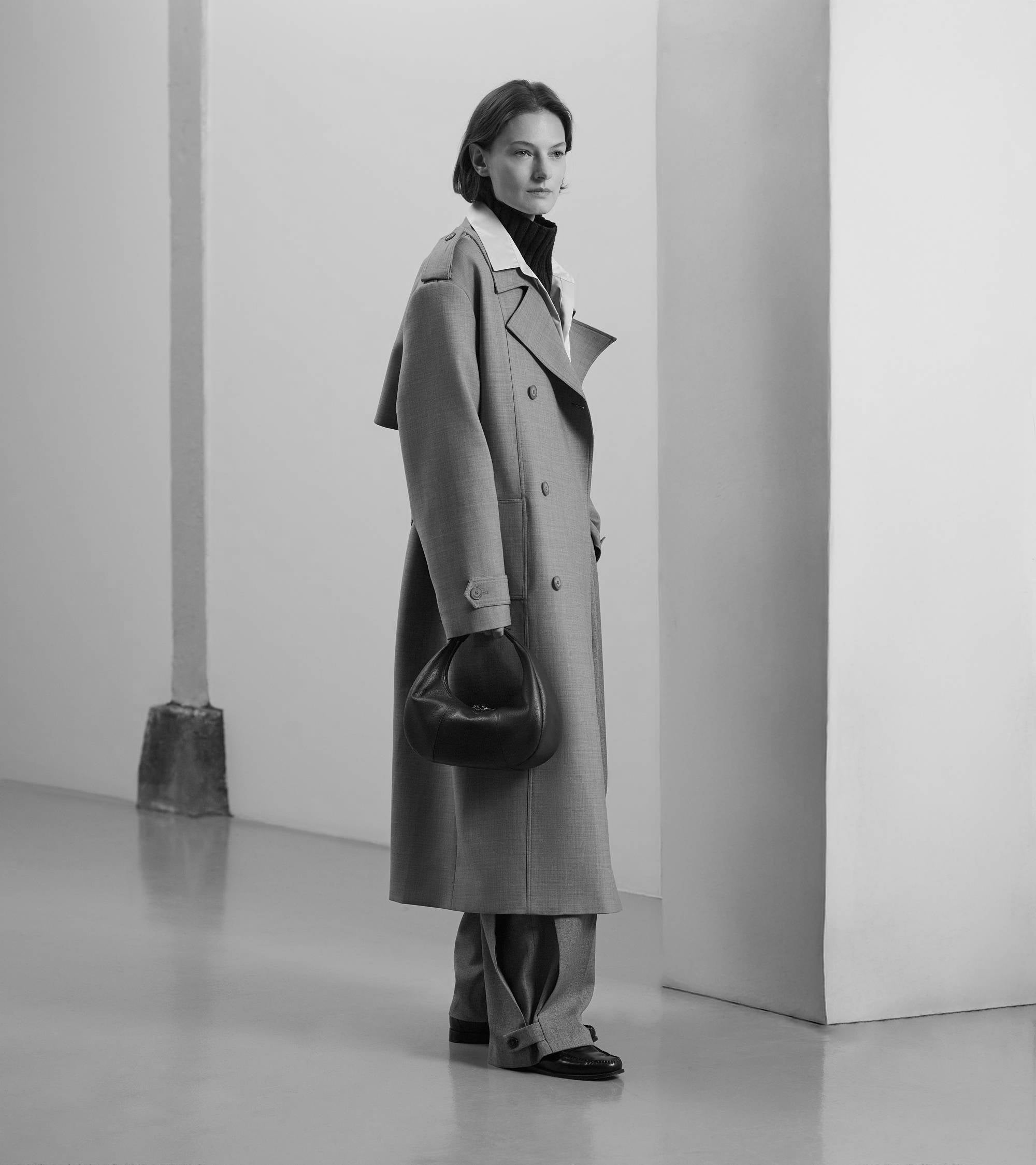 Small Hobo Bag in grained leather