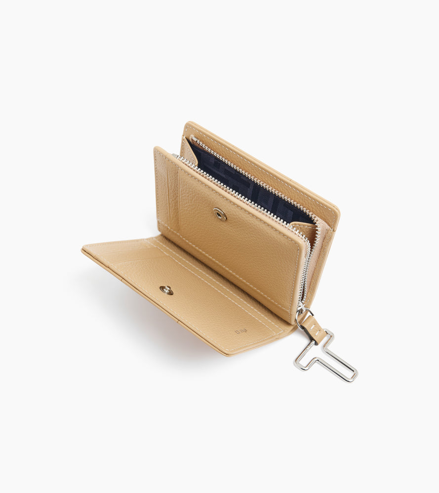 Juliette small purse in grained leather