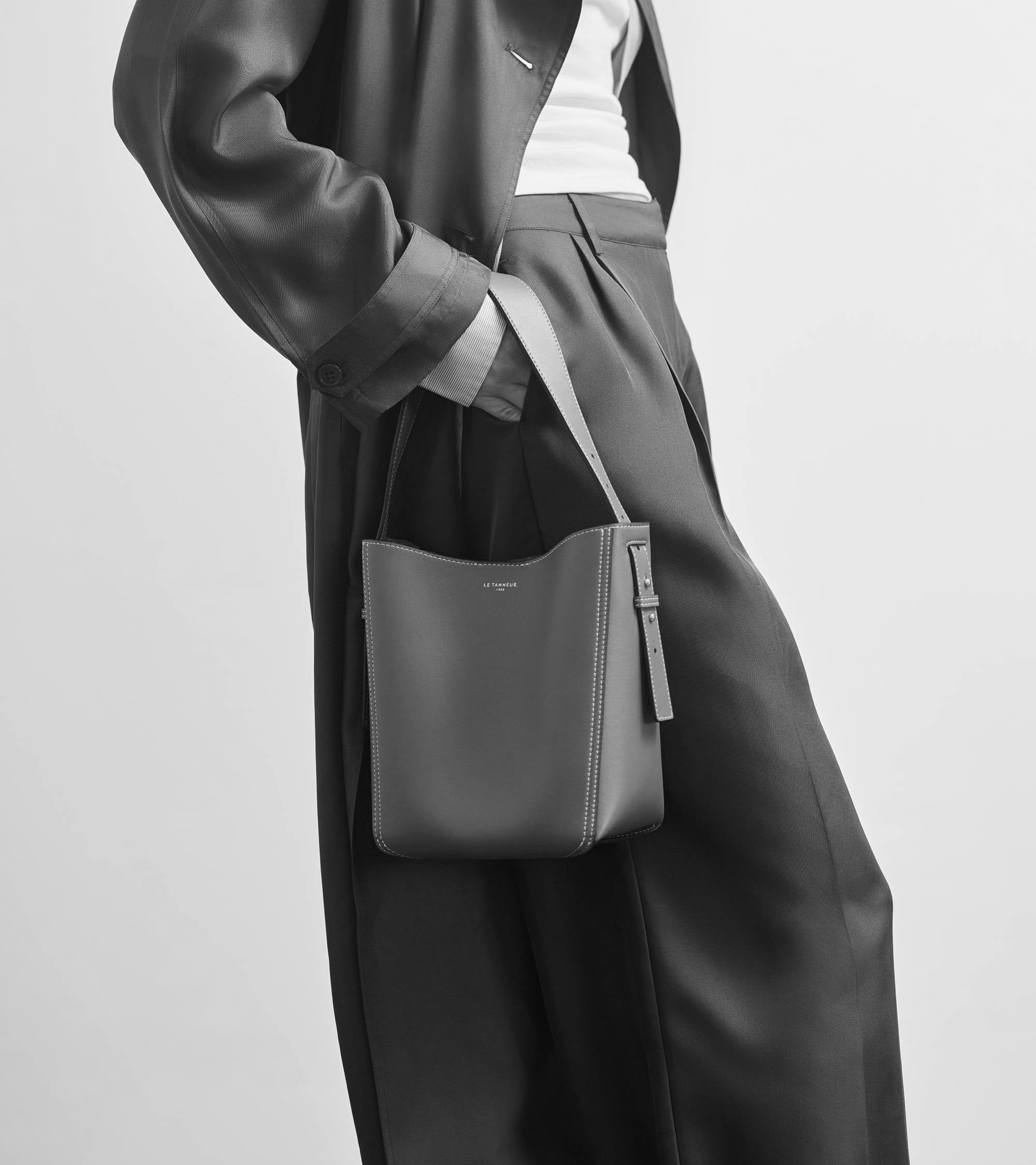 Céleste small smooth leather hobo bag