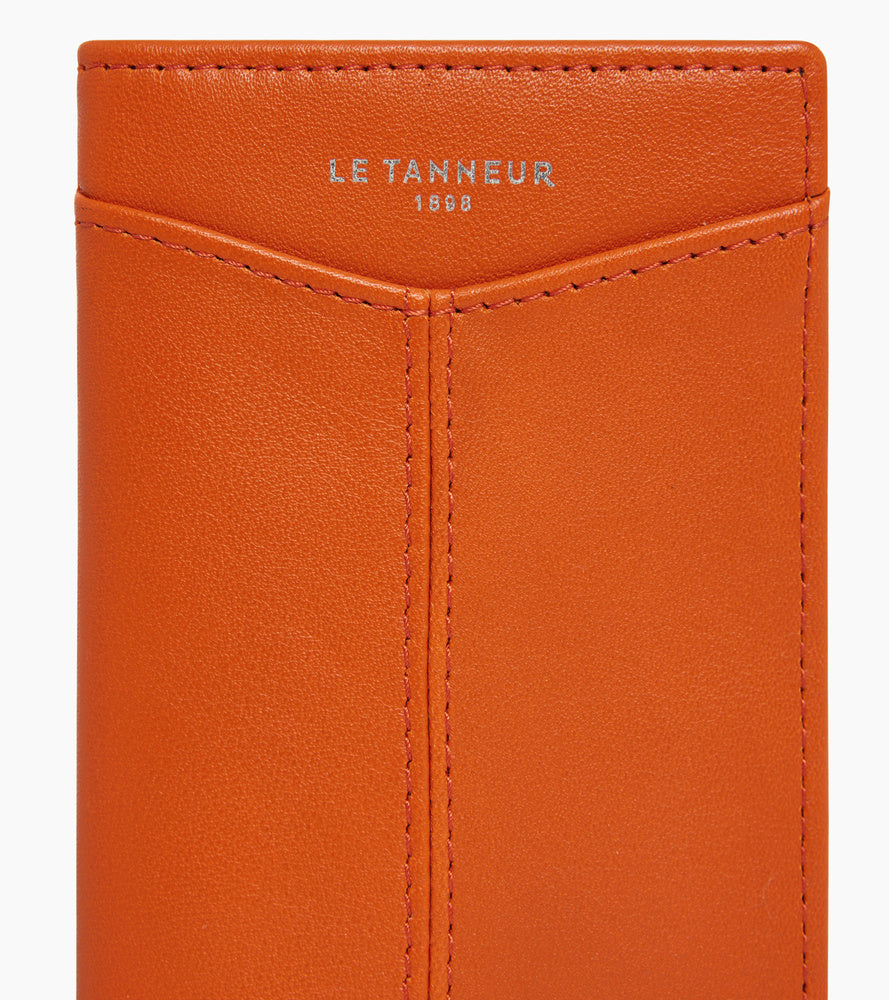 Charlotte vertical card holder in smooth leather